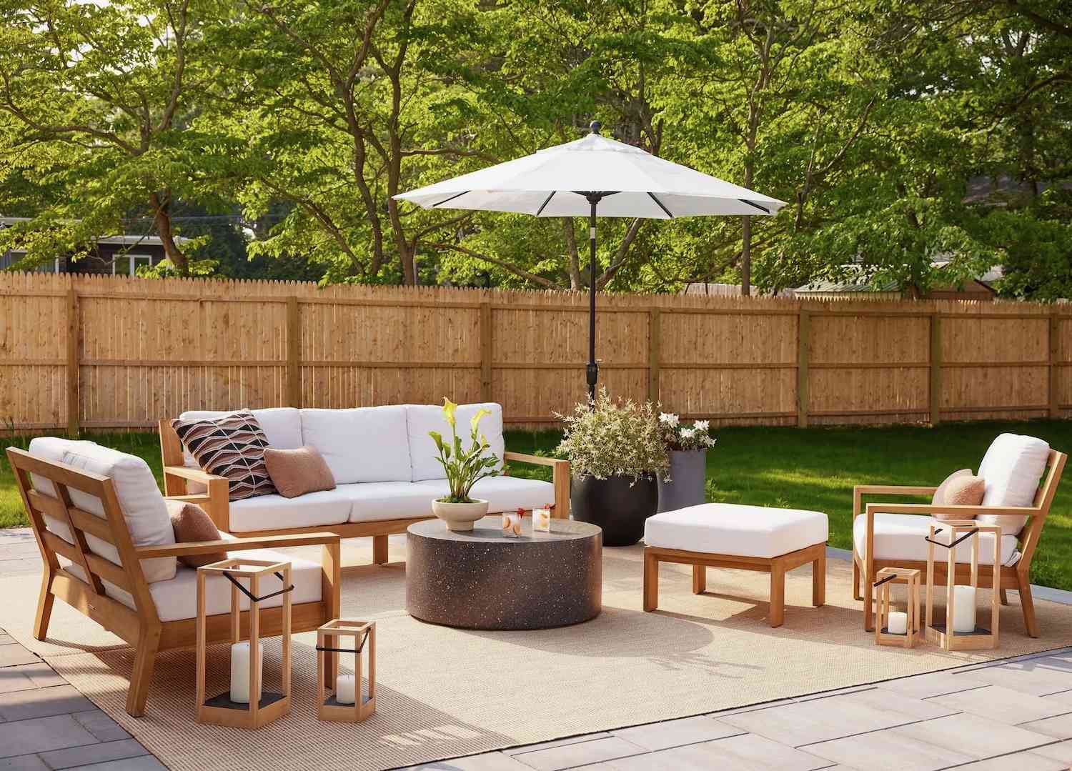 Outdoor Living & Landscaping